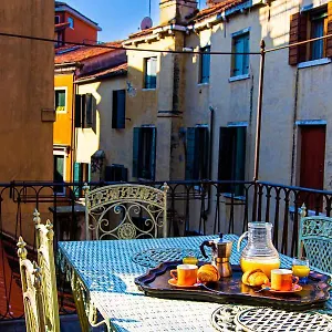 La Terrazza Di San Marco - Luxury Apartamento